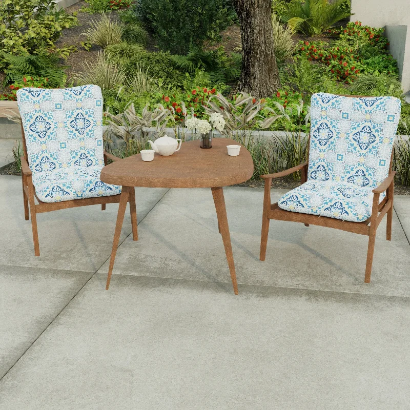 21" x 38" Blue Quatrefoil Outdoor Chair Cushion with Ties and Loop - 38'' L x 21'' W x 3.5'' H