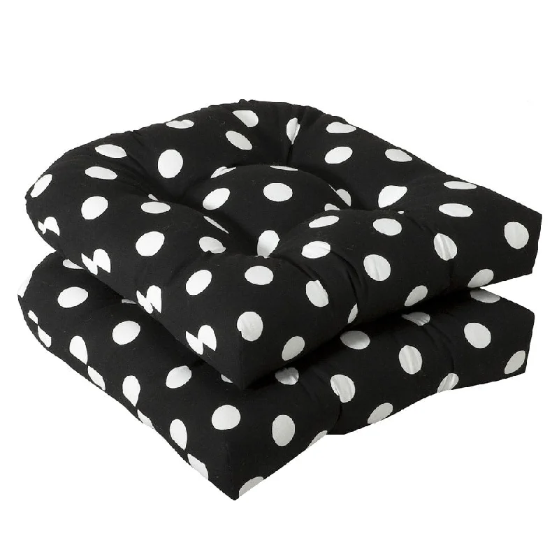 Pillow Perfect Outdoor Black/ White Polka Dot Seat Cushions (Set of 2)