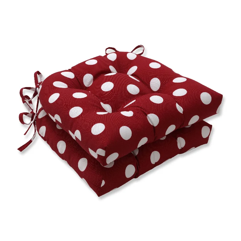 Pillow Perfect Outdoor Polka Dot Red Deluxe Tufted Chairpad (Set of 2) - 17 X 17.5 X 4 - 17 X 17.5 X 4