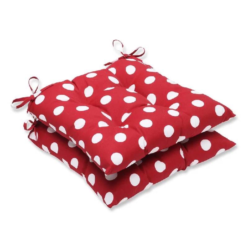 Pillow Perfect Outdoor Red/ White Polka Dot Tufted Seat Cushions (Set of 2)