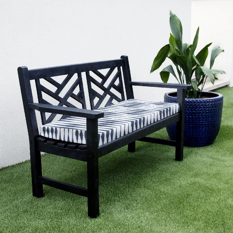 Sorra Home Blue and White Ikat Stripe Indoor/Outdoor Bristol Bench Cushion