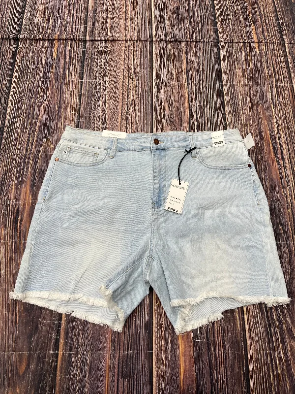 Blue Denim Shorts Judy Blue, Size 3x